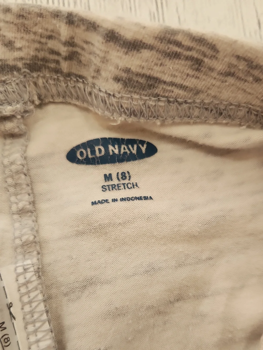 Old Navy Size 8 Girls White And Gray Striped Stretch Leggings